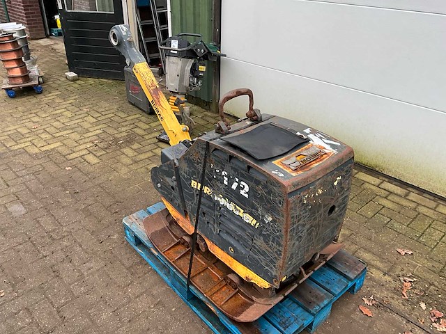 2012 bomag brp 60/65d trilplaat - afbeelding 3 van  5