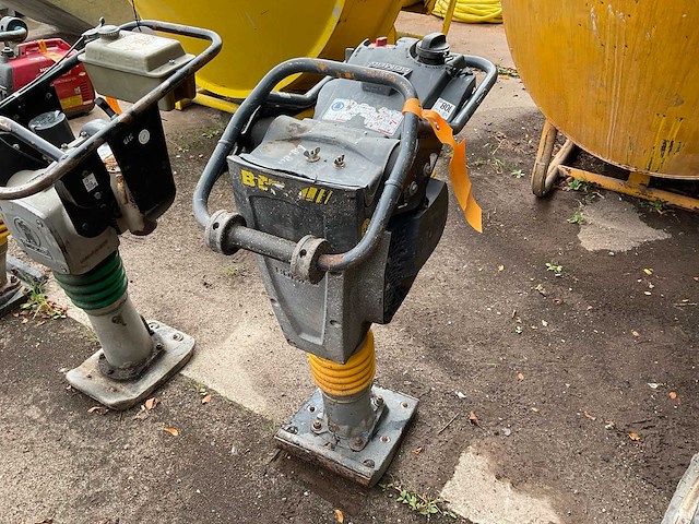 2012 bomag bt 60 trilstamper - afbeelding 3 van  6