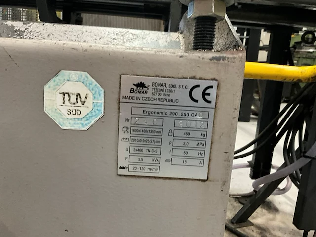 2012 bomar ergonomic 290.250ga metaal bandzaag - afbeelding 2 van  10