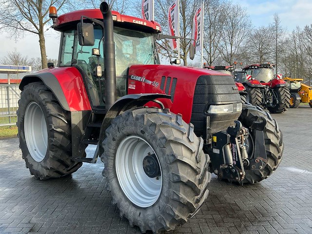 2012 case ih 175 vierwielaangedreven landbouwtractor - afbeelding 14 van  19