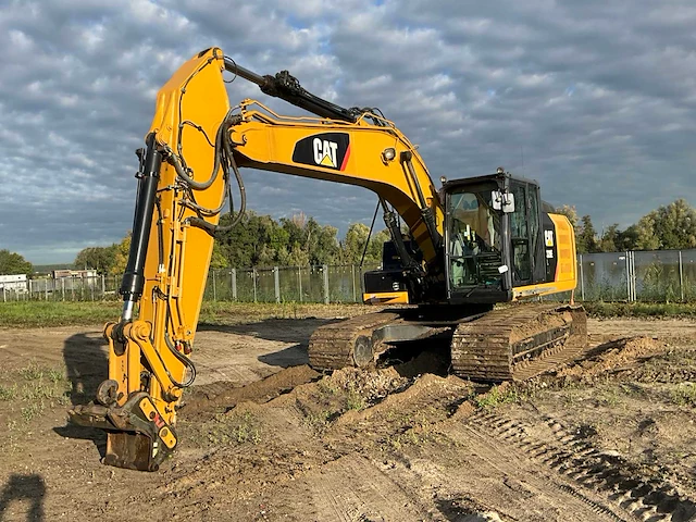 2012 caterpillar 320e rupsgraafmachine - afbeelding 1 van  41