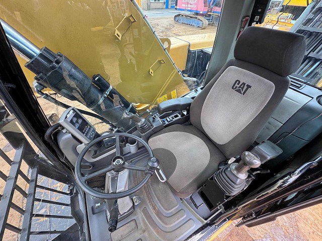 2012 caterpillar m322d mobiele graafmachine - afbeelding 13 van  14