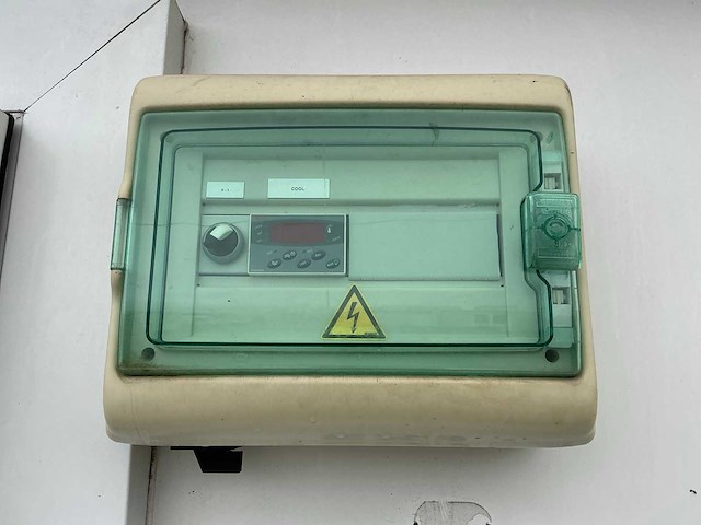 2012 cf604 koelunit en vriesunit - afbeelding 17 van  20