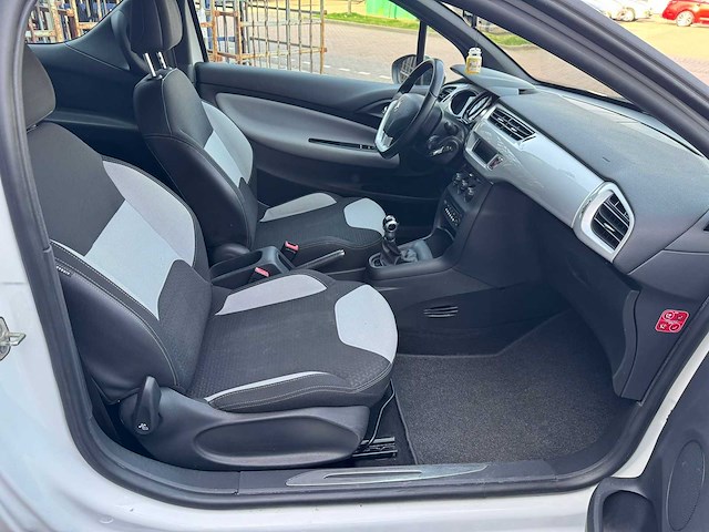 2012 citroen ds3 1.4 chic sport 74-xjs-6 - afbeelding 25 van  29