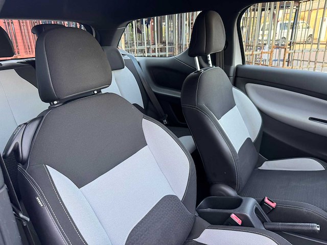 2012 citroen ds3 1.4 chic sport 74-xjs-6 - afbeelding 27 van  29