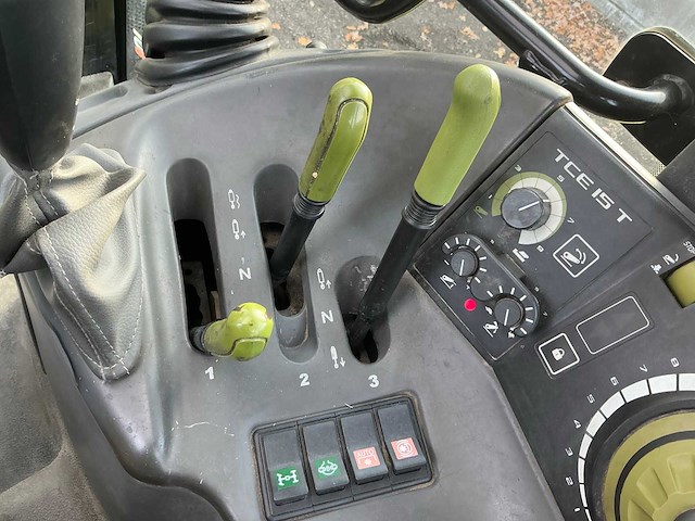 2012 claas 410 arion vierwielaangedreven landbouwtractor - afbeelding 42 van  62