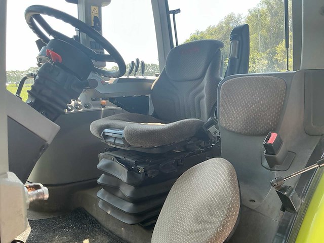 2012 claas a19 630 arion vierwielaangedreven landbouwtractor - afbeelding 13 van  30