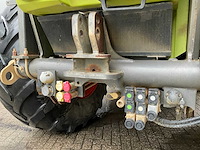 2012 claas xerion 3800 saddle trac vierwielaangedreven landbouwtractor - afbeelding 7 van  33