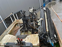 2012 claas xerion 3800 saddle trac vierwielaangedreven landbouwtractor - afbeelding 16 van  33