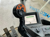 2012 claas xerion 3800 saddle trac vierwielaangedreven landbouwtractor - afbeelding 22 van  33