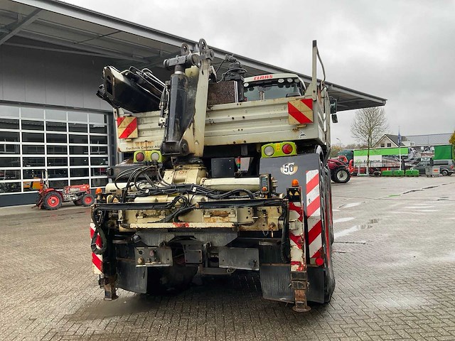 2012 claas xerion 3800 saddle trac vierwielaangedreven landbouwtractor - afbeelding 30 van  33