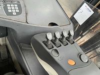 2012 crown esr5000 reach truck - afbeelding 7 van  8