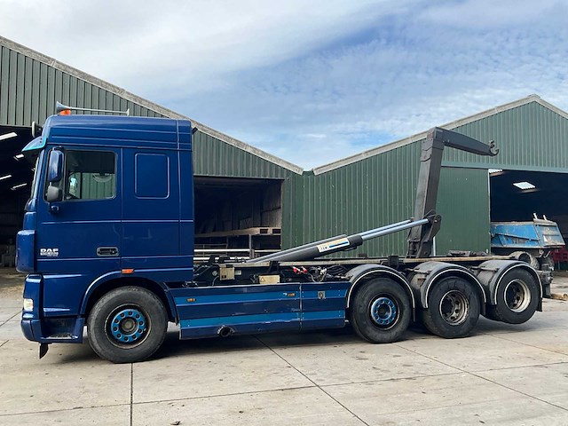 2012 daf xf 105 460 vrachtwagen met vdl haakarmsysteem - afbeelding 35 van  39