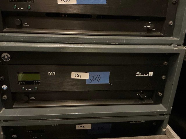 2012 d&b audiotechnik d12 versterker - afbeelding 4 van  4