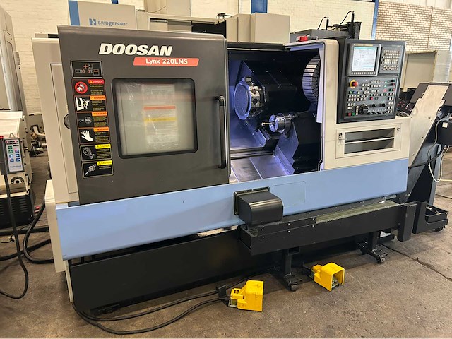 2012 doosan lynx 220 lmsa cnc-draaibank - afbeelding 23 van  31