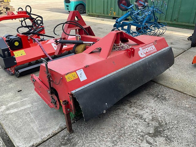 2012 dücker hdk 1800 veegmachine - afbeelding 2 van  9