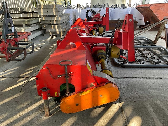 2012 dücker hdk 1800 veegmachine - afbeelding 6 van  9