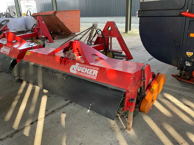 2012 dücker hdk 1800 veegmachine - afbeelding 7 van  9