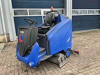 2012 dulevo h1020r schoonmaakapparaat - afbeelding 6 van  12