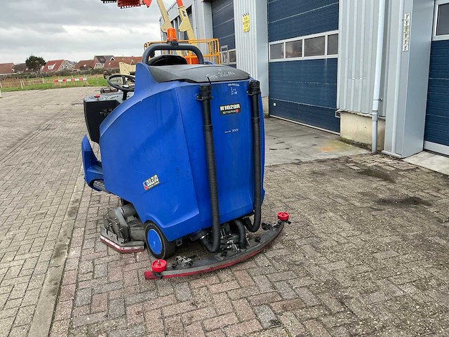 2012 dulevo h1020r schoonmaakapparaat - afbeelding 10 van  12