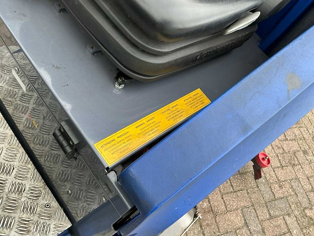 2012 dulevo h1020r schoonmaakapparaat - afbeelding 12 van  12