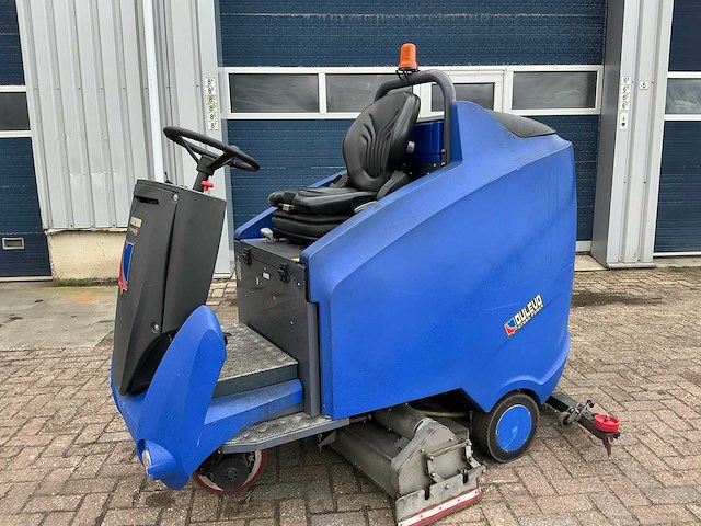 2012 dulevo h1020r schoonmaakapparaat - afbeelding 1 van  18