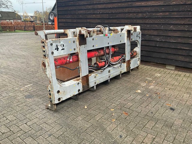 2012 durwen pkb 140 klem heftruck toebehoren - afbeelding 2 van  9