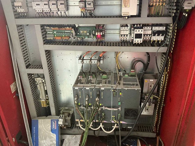 2012 emco e300x1500 cnc-draaibank - afbeelding 13 van  17