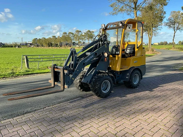2012 eurotrac w11 shovel - afbeelding 13 van  24