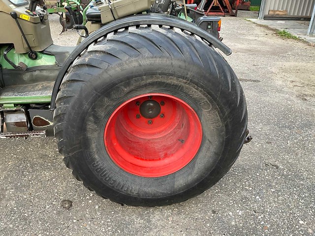 2012 fendt 209 compacttractor - afbeelding 13 van  16