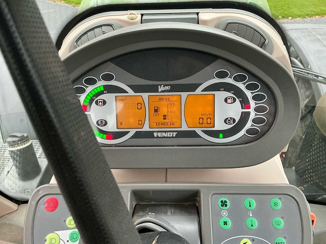 2012 fendt 927 vario vierwielaangedreven landbouwtractor - afbeelding 27 van  43