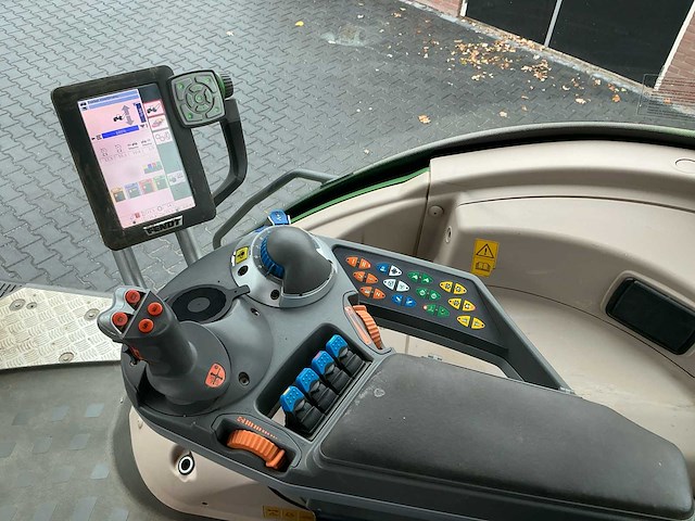 2012 fendt 927 vario vierwielaangedreven landbouwtractor - afbeelding 29 van  43