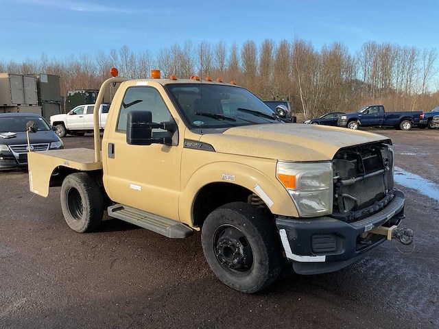 2012 ford fltt350 4x2 vliegtuig sleper - afbeelding 11 van  18