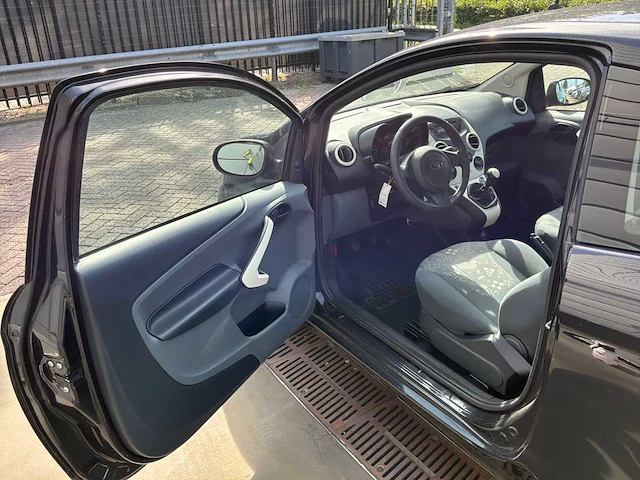 2012 ford ka 1.2 cool & sound s/s personenauto - afbeelding 17 van  20