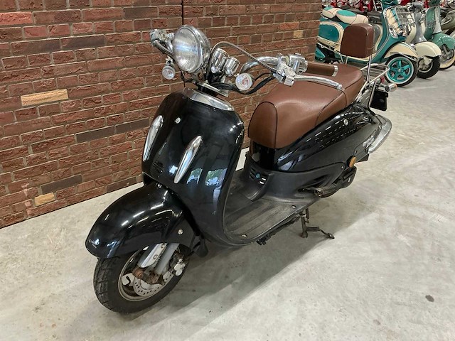 2012 fosti bromscooter grande retro ft50qte scooter - afbeelding 8 van  14