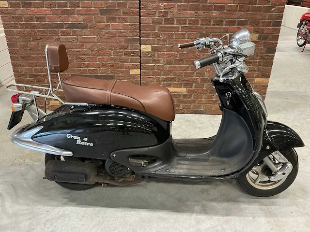 2012 fosti bromscooter grande retro ft50qte scooter - afbeelding 9 van  14