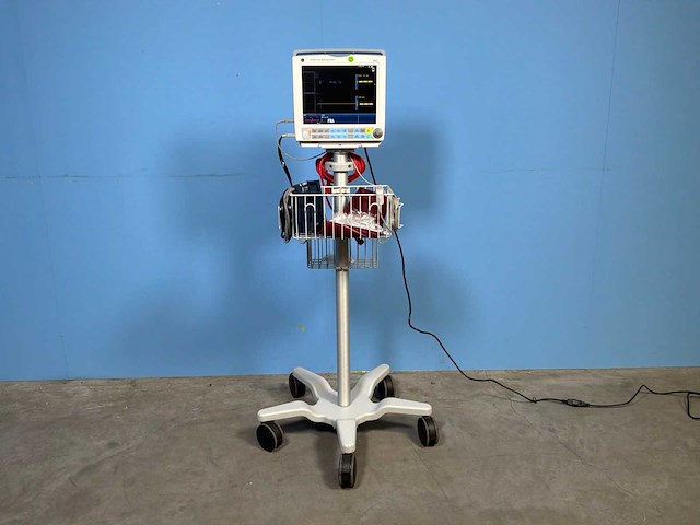 2012 ge b40 patiëntmonitor - afbeelding 1 van  7