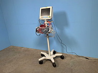 2012 ge b40 patiëntmonitor - afbeelding 1 van  8