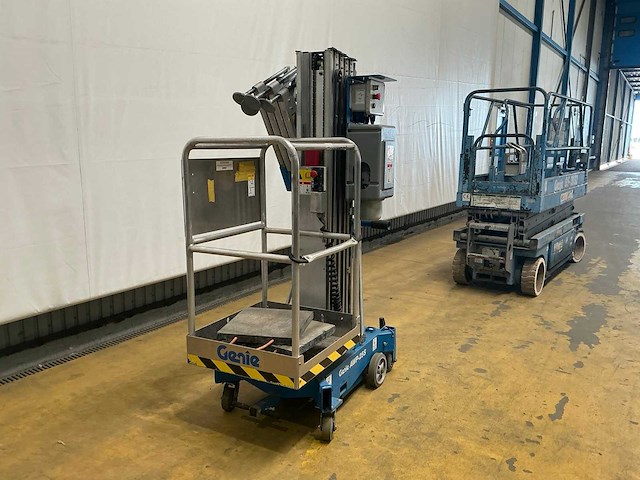 2012 genie awp-25s personenlift - afbeelding 7 van  14