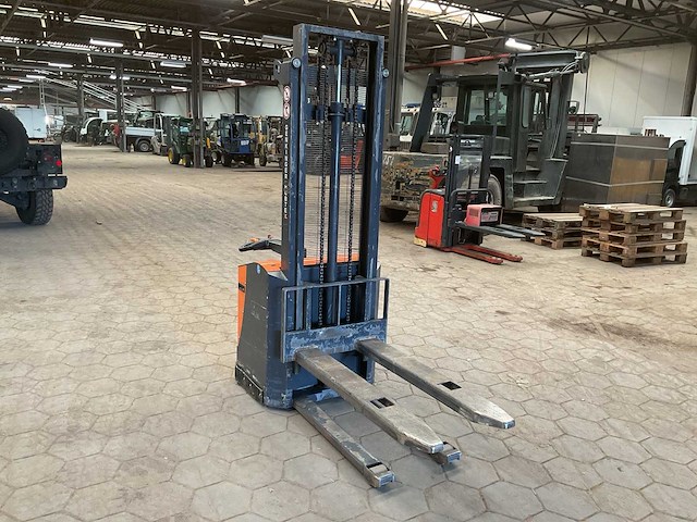 2012 genkinger hubtex egvt 10/30 stapelaar - afbeelding 1 van  7