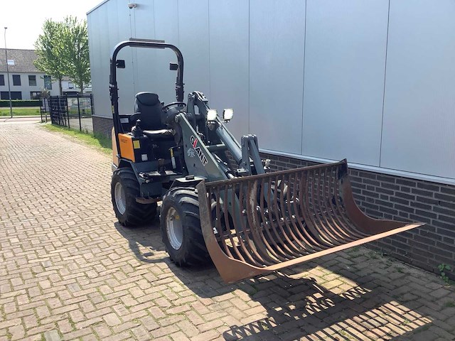 2012 giant v452t shovel - afbeelding 1 van  12