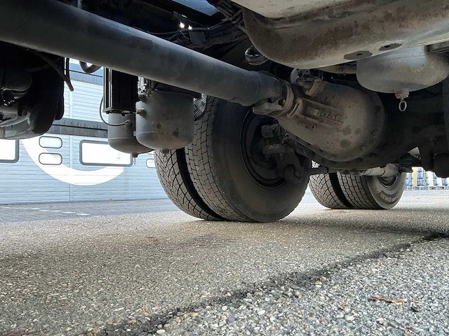 2012 ginaf x3232s 6x4 25t haakarm + hmf 1643 z-kraan vrachtwagen bz-vg-55 - afbeelding 11 van  60