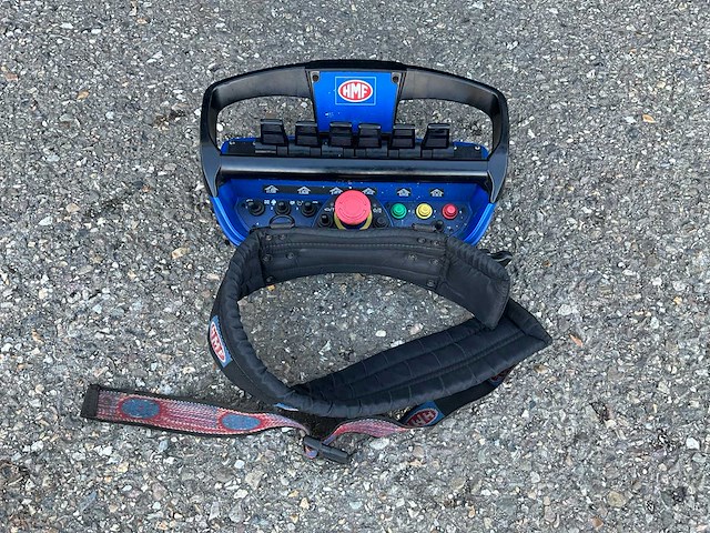 2012 ginaf x3232s 6x4 25t haakarm + hmf 1643 z-kraan vrachtwagen bz-vg-55 - afbeelding 36 van  60