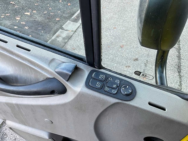 2012 ginaf x3232s 6x4 25t haakarm + hmf 1643 z-kraan vrachtwagen bz-vg-55 - afbeelding 39 van  60