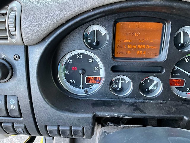 2012 ginaf x3232s 6x4 25t haakarm + hmf 1643 z-kraan vrachtwagen bz-vg-55 - afbeelding 42 van  60