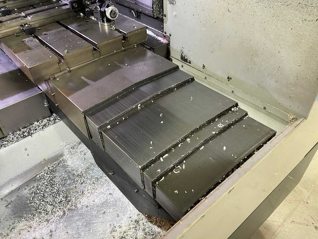 2012 haas haas vf-2ssyt verticale cnc-freesmachine - afbeelding 3 van  12