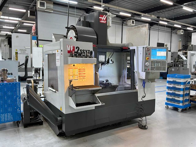 2012 haas haas vf-2ssyt verticale cnc-freesmachine - afbeelding 1 van  12