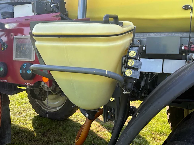 2012 hardi alpha 4100i veldspuit - afbeelding 3 van  44