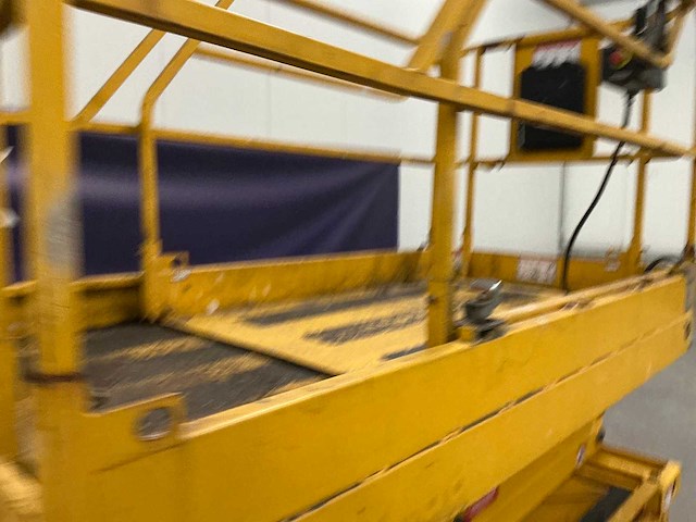 2012 haulotte compact 12 hoogwerker 12 meter - afbeelding 4 van  14