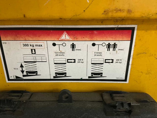 2012 haulotte compact 12 hoogwerker 12 meter - afbeelding 6 van  14